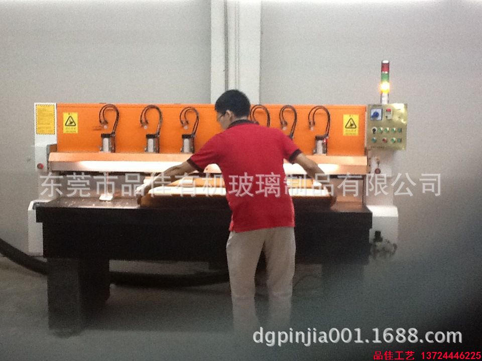 專業定做有機玻璃工藝品品佳值得信賴